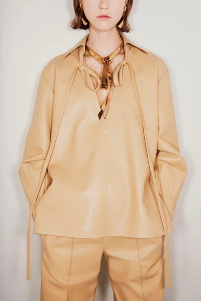 Look 28